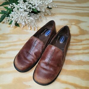 Dr. Scholl's Slip on Shoes‎